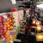 Allerlei Waren auf den Märkten in Hong Kong