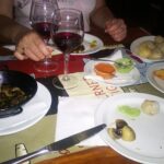 Essen in einer Tapas-Bar in Puerto del Carmen