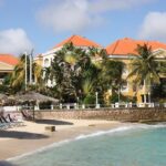 Strand und Gebäudeensemple Hotel Avila Curacao