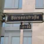 Börsenstraße vor der Börse in Frankfurt