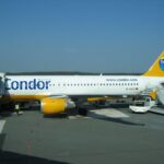 Condor-Flugzeug mit Thomas Cook Leitwerk